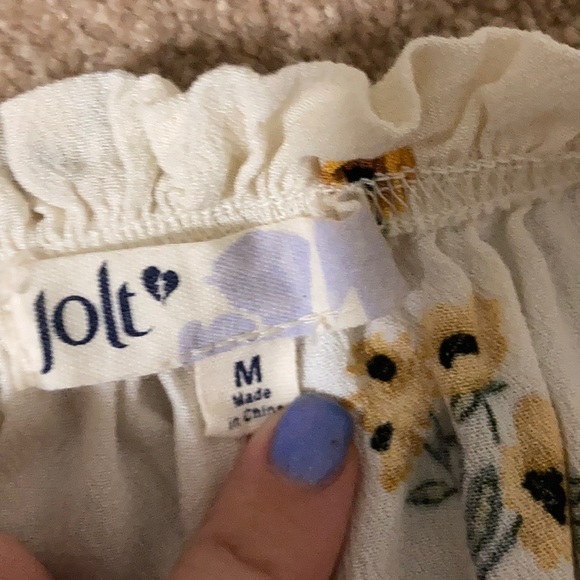 Cute Blouse - Picture 2 of 2